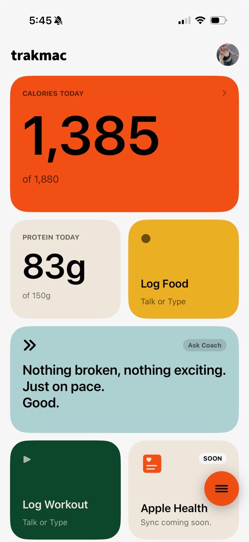 TrakMac home screen: calories and protein for the day so far